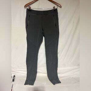 ALO Yoga Women's Charcoal Joggers